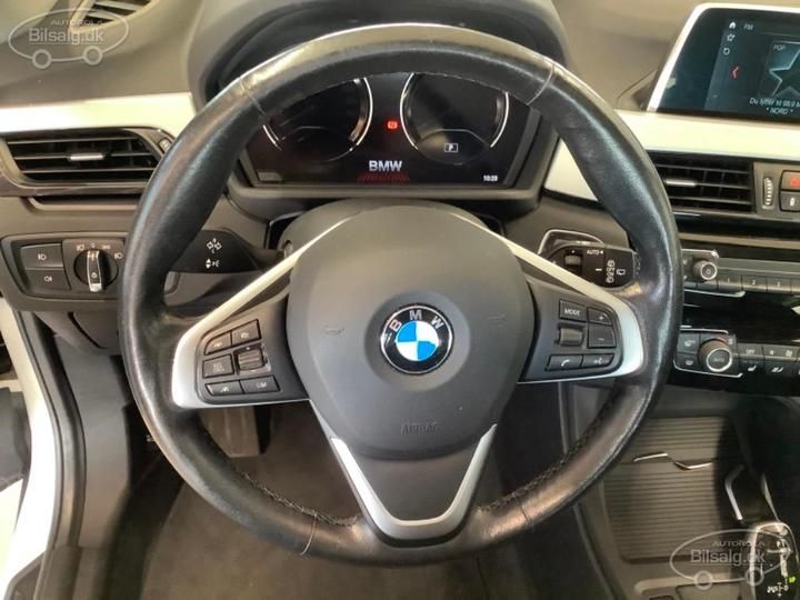 Photo 14 VIN: WBAJH5105K3J19069 - BMW X1 SUV 