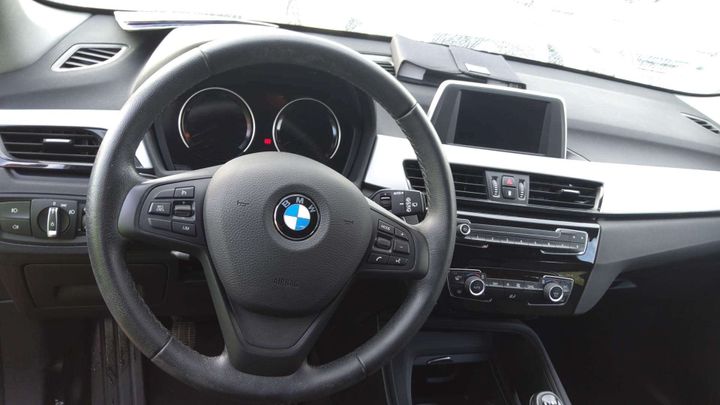 Photo 11 VIN: WBAJH510903G22782 - BMW X1 