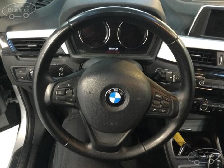 Photo 3 VIN: WBAJH9101KEJ54557 - BMW X1 SUV 