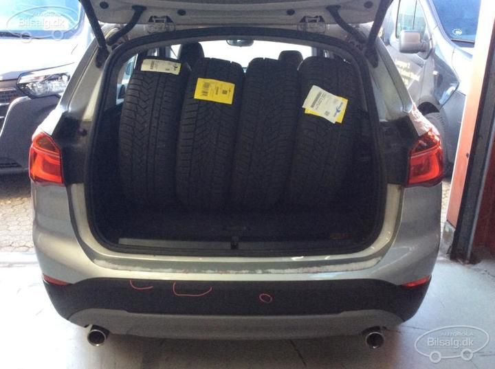 Photo 21 VIN: WBAJH9101KEJ54557 - BMW X1 SUV 