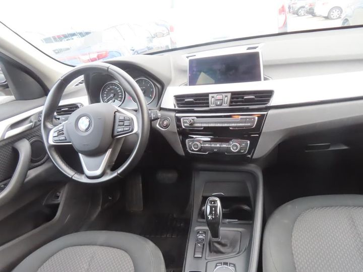 Photo 3 VIN: WBAJH91090EB10080 - BMW X1 