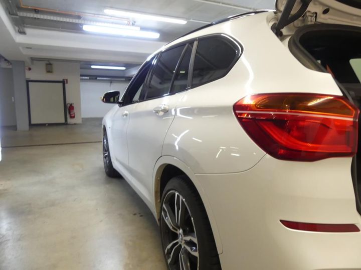 Photo 17 VIN: WBAJJ11030EF61625 - BMW X1 