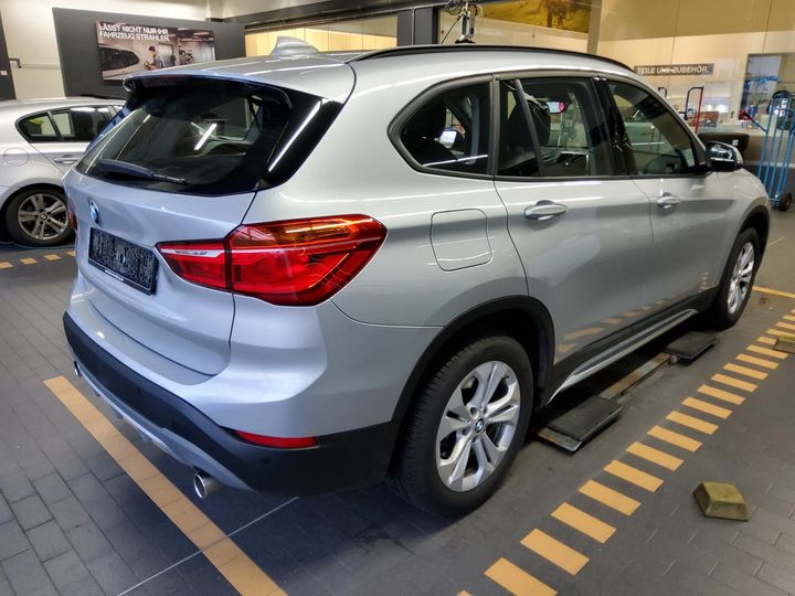 Photo 4 VIN: WBAJJ11070EF66522 - BMW X1 