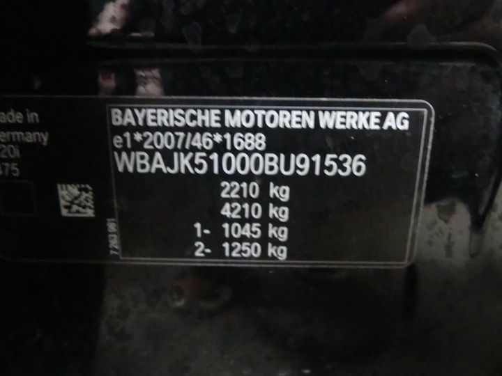 Photo 8 VIN: WBAJK51000BU91536 - BMW 5 