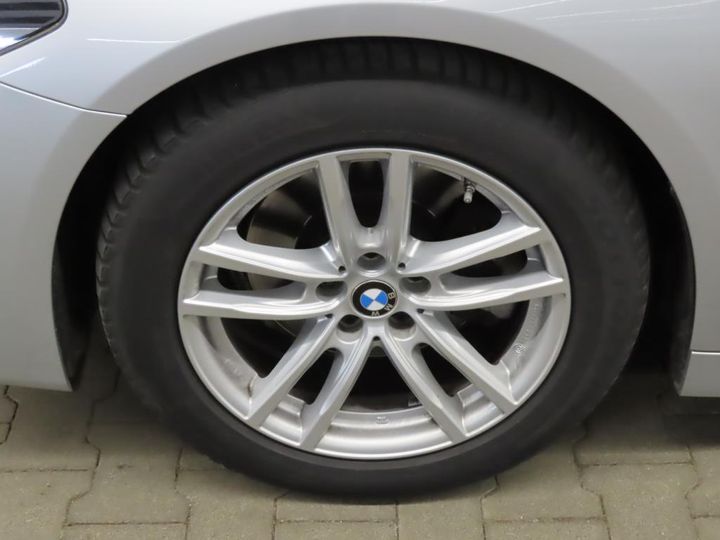 Photo 1 VIN: WBAJK51010BU91805 - BMW 520I 