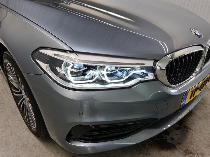 Photo 16 VIN: WBAJK51050BJ13499 - BMW 520 