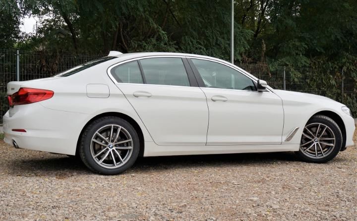 Photo 5 VIN: WBAJK51050BJ13647 - BMW 5 SERIES SALOON 