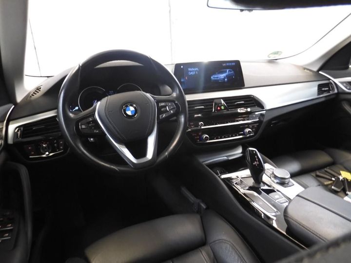 Photo 26 VIN: WBAJL11000BC88011 - BMW 5 SERIE TOURING 