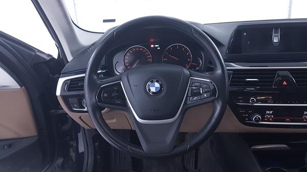 Photo 13 VIN: WBAJL1100JBM39914 - BMW 520 I 