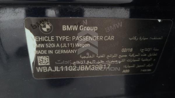 Photo 4 VIN: WBAJL1102JBM39817 - BMW 520 