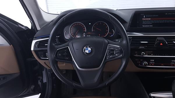 Photo 13 VIN: WBAJL1108JBM39840 - BMW 520 I 