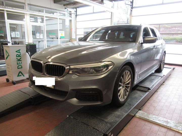 Photo 1 VIN: WBAJM11000B212900 - BMW 540I 