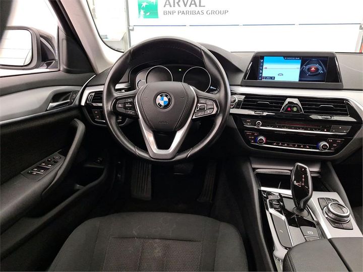 Photo 28 VIN: WBAJM71000B055257 - BMW 5 