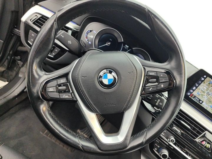 Photo 29 VIN: WBAJM71000G636647 - BMW 520D 