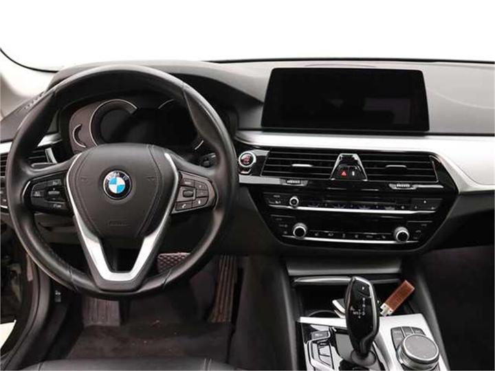 Photo 16 VIN: WBAJM71010B055736 - BMW BMW 5 SERIES 