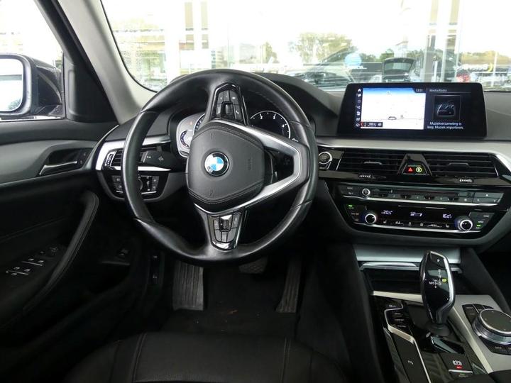 Photo 3 VIN: WBAJM71010B055736 - BMW BMW 5 SERIES 