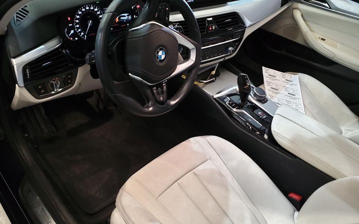 Photo 10 VIN: WBAJM71010B269142 - BMW SERIE 5 