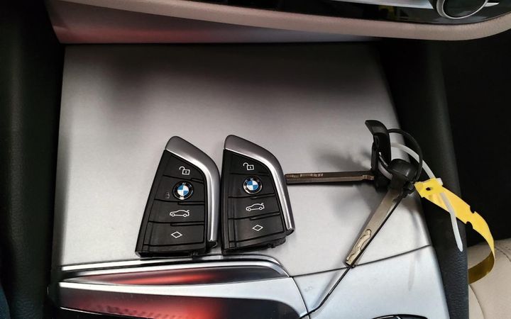 Photo 14 VIN: WBAJM71010B269142 - BMW SERIE 5 