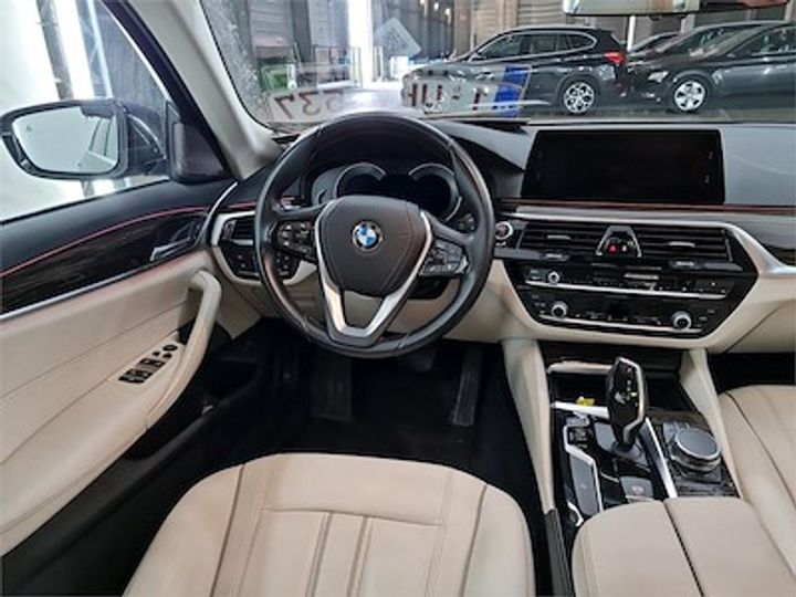 Photo 8 VIN: WBAJM71010B269772 - BMW 5 TOURING DIESEL - 2017 