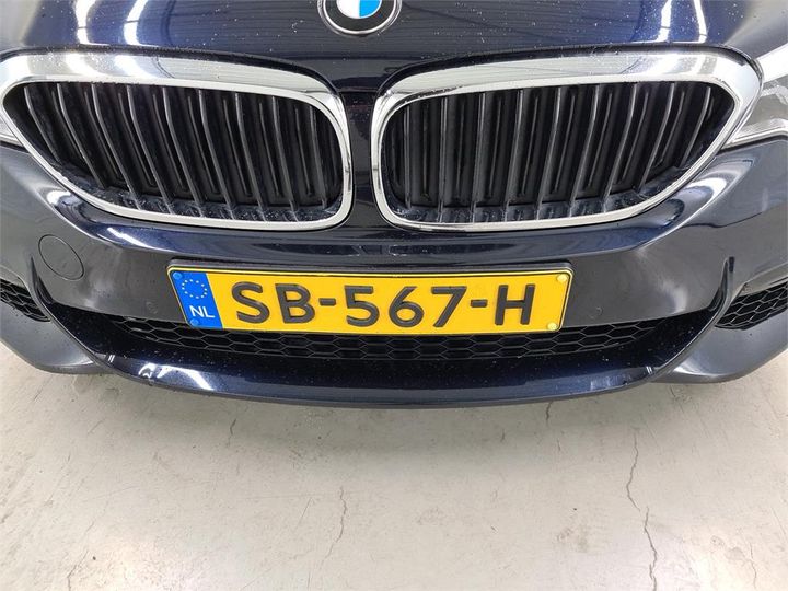 Photo 11 VIN: WBAJM71010G957628 - BMW 520 