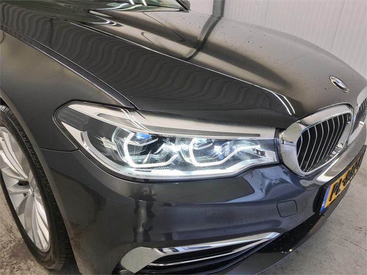 Photo 16 VIN: WBAJM71030B056158 - BMW 520 