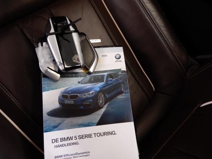 Photo 17 VIN: WBAJM71030G957887 - BMW 5 SERIE TOURING 