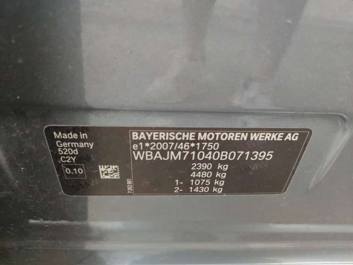 Photo 38 VIN: WBAJM71040B071395 - BMW 520D 