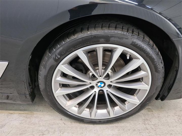 Photo 13 VIN: WBAJM71040G636537 - BMW 520 