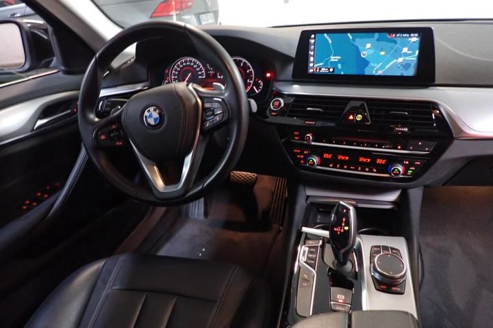 Photo 11 VIN: WBAJM71040G958269 - BMW SERIE 5 TOURING 