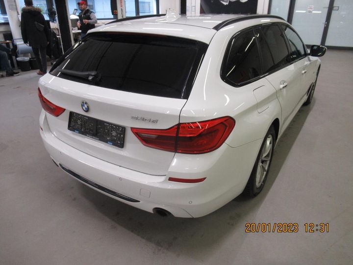 Photo 17 VIN: WBAJM71060B071687 - BMW 520D 