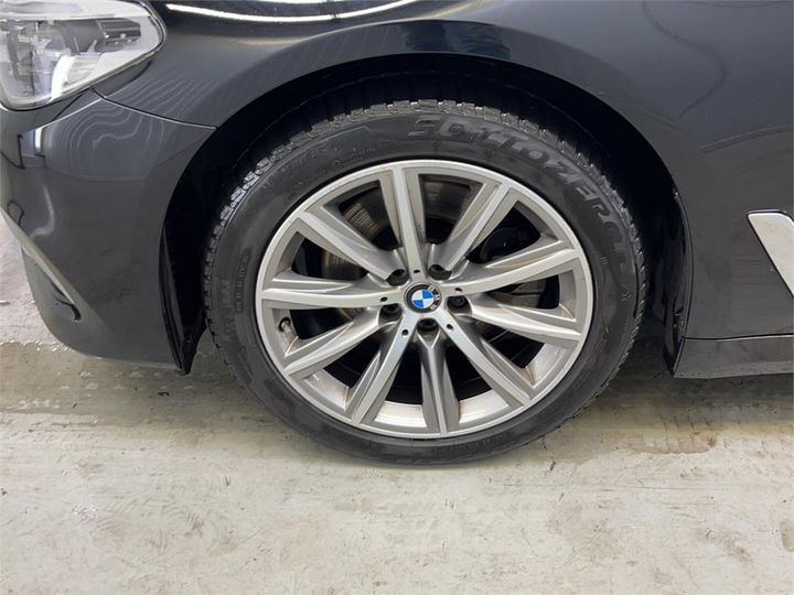 Photo 12 VIN: WBAJM71060G636720 - BMW 520 