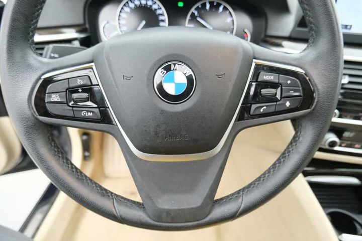 Photo 28 VIN: WBAJM71070B068619 - BMW 5-SRIE TOURING &#3917 