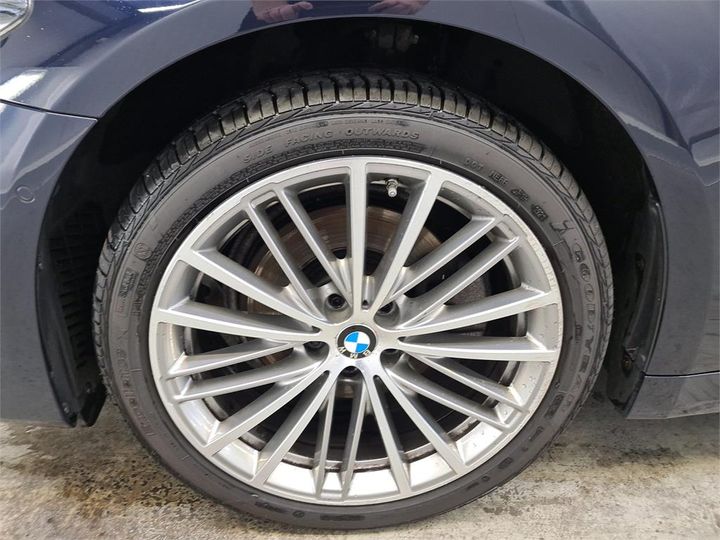 Photo 12 VIN: WBAJM71070B270523 - BMW 520 