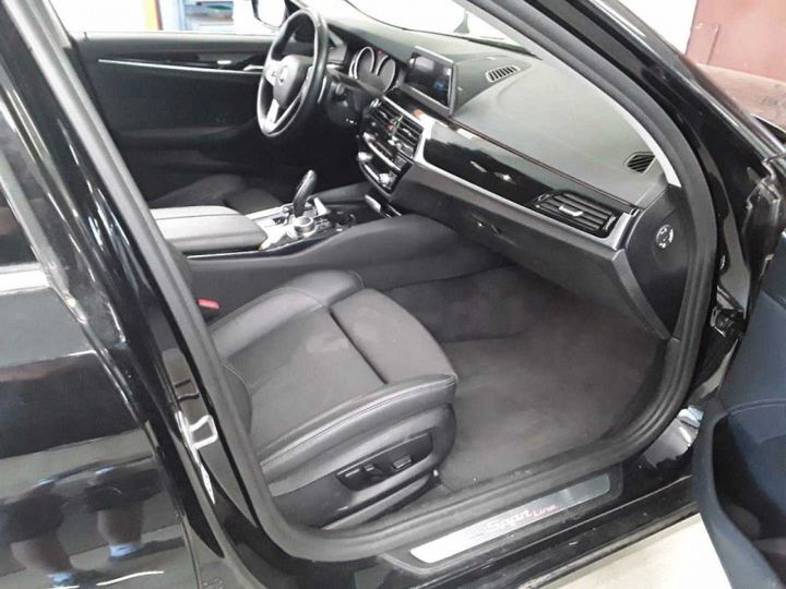 Photo 7 VIN: WBAJM71070G959125 - BMW 520D 