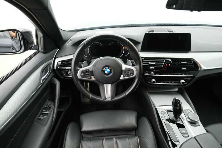 Photo 9 VIN: WBAJM71090G960132 - BMW 5-SRIE TOURING &#3917 