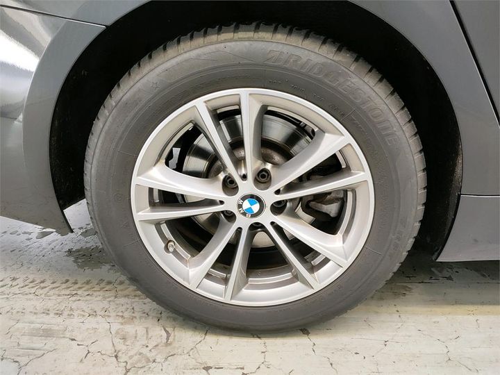 Photo 15 VIN: WBAJM710X0B067982 - BMW 520 