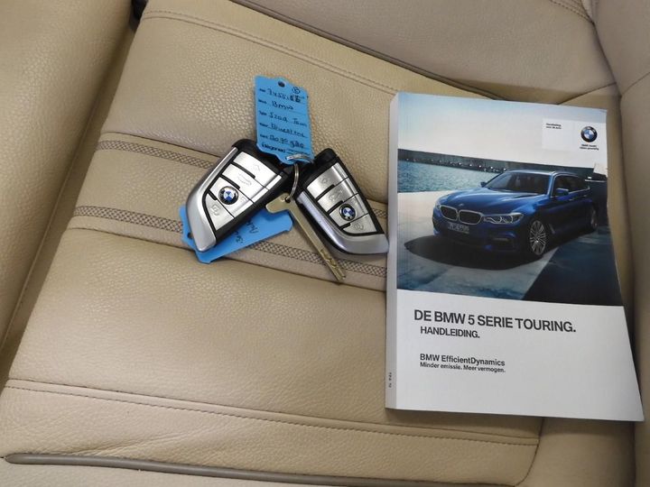 Photo 10 VIN: WBAJM710X0B070980 - BMW 5 SERIE TOURING 