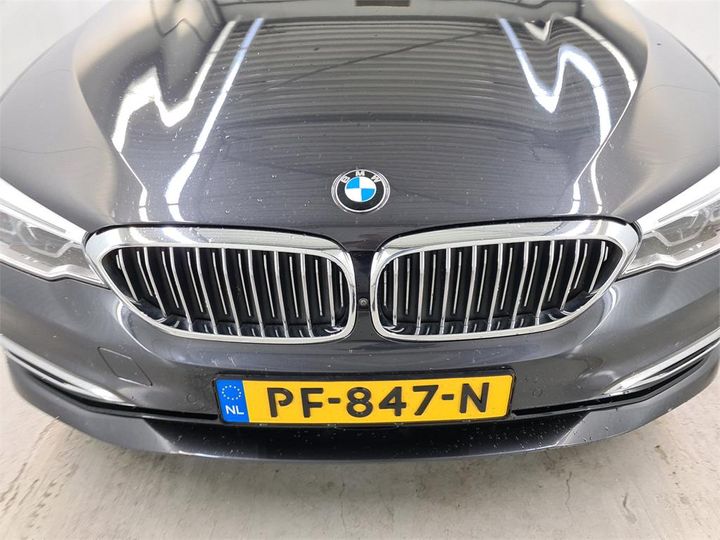 Photo 11 VIN: WBAJM710X0G953495 - BMW 520 