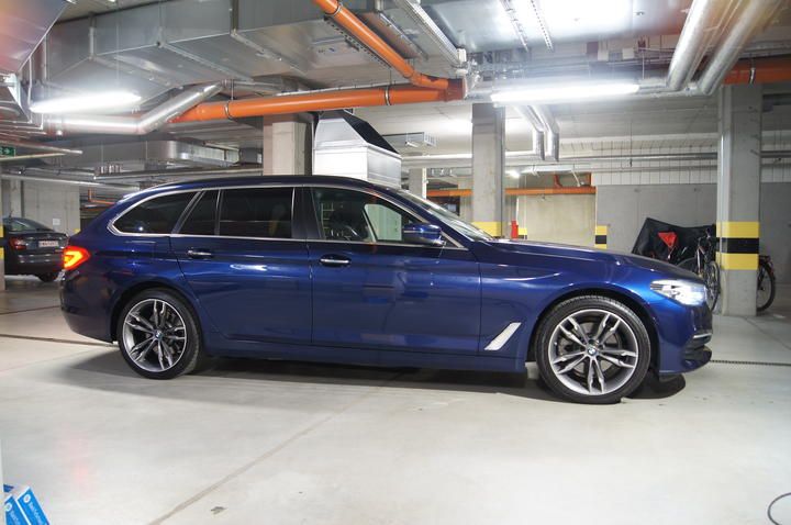 Photo 2 VIN: WBAJM710X0G955943 - BMW 520D ESTATE 