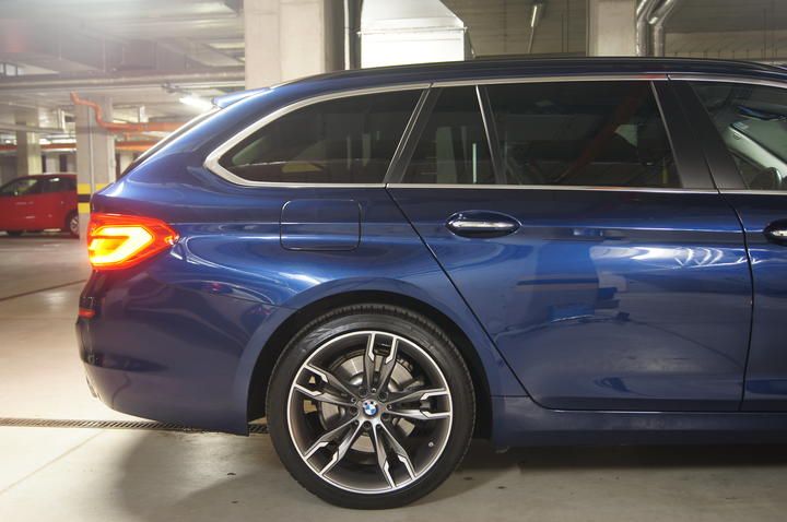 Photo 6 VIN: WBAJM710X0G955943 - BMW 520D ESTATE 