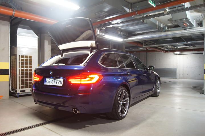 Photo 7 VIN: WBAJM710X0G955943 - BMW 520D ESTATE 