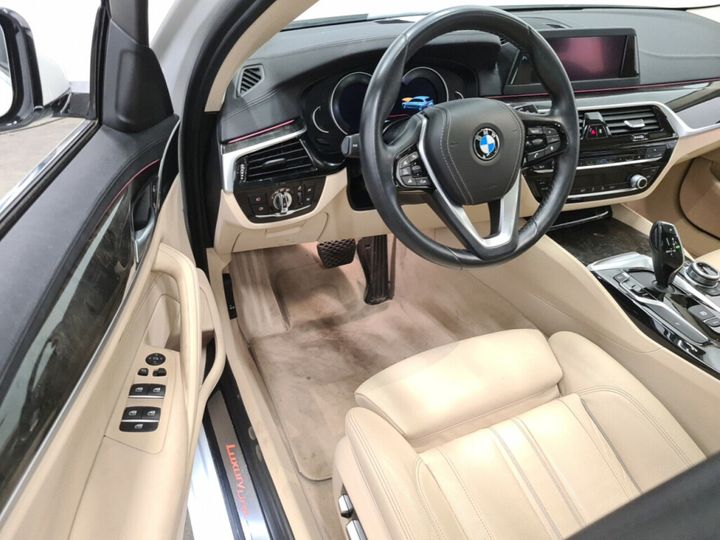 Photo 24 VIN: WBAJM91090BE34935 - BMW 520D 