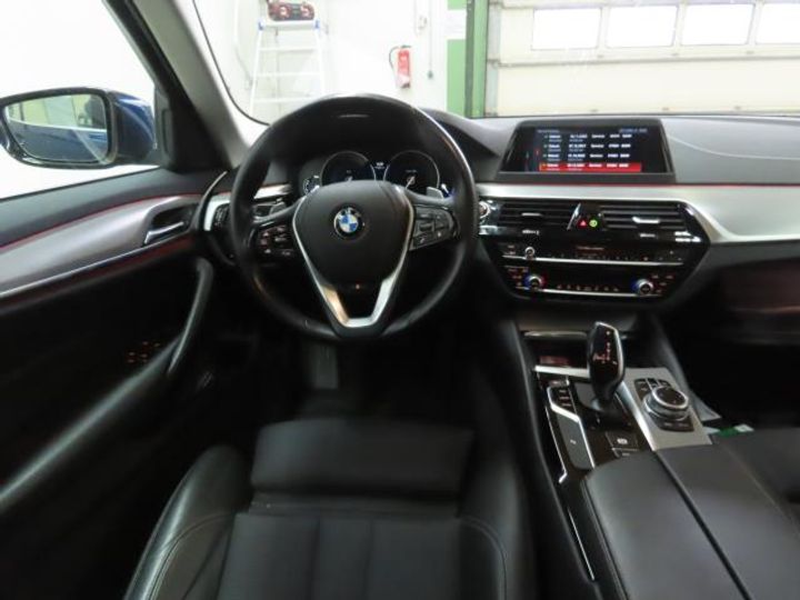 Photo 8 VIN: WBAJN31020B378229 - BMW 530D 