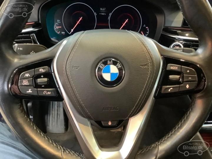 Photo 12 VIN: WBAJN3105KB378745 - BMW 5 SERIES TOURING 