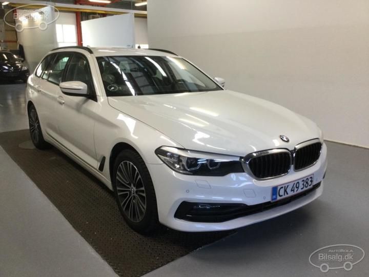 Photo 18 VIN: WBAJN5106KB267276 - BMW 5 SERIES TOURING 