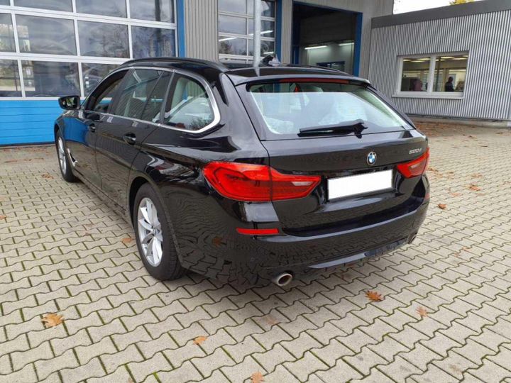 Photo 3 VIN: WBAJP31000BT84587 - BMW 520D 