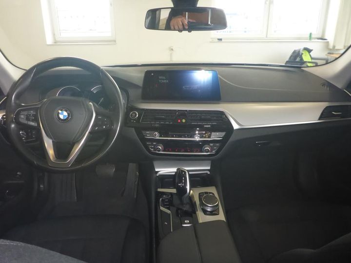 Photo 14 VIN: WBAJP31010BT93962 - BMW 5 SERIES TOURING 