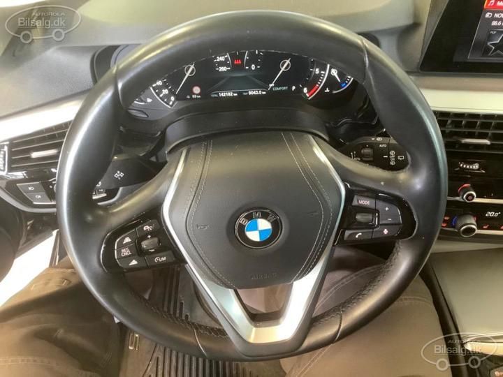 Photo 11 VIN: WBAJP3103KBT83937 - BMW 5 SERIES TOURING 