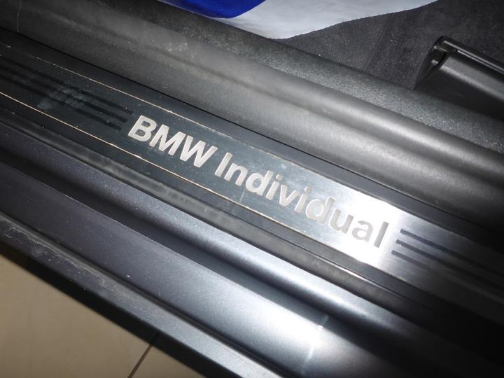 Photo 32 VIN: WBAJP31040BT94135 - BMW SERIA 5 