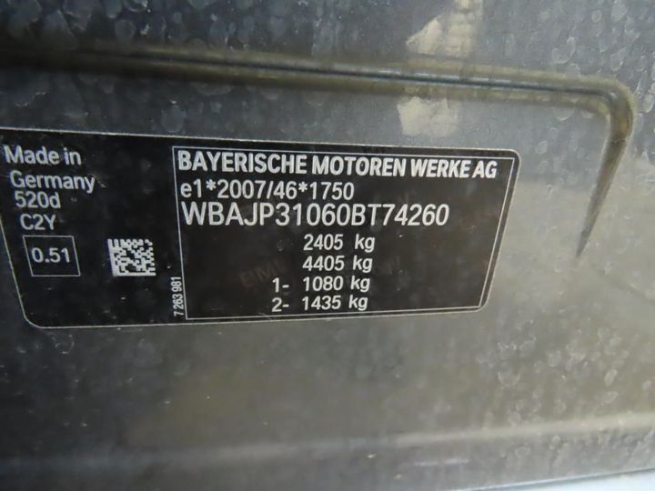 Photo 5 VIN: WBAJP31060BT74260 - BMW 5 TOURING 